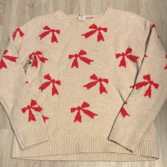 cupcakes & cashmere Beige Sweater with Red Bow Design - Picture 1 of 3